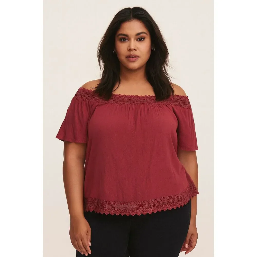 City chic wide neck lace trim blouse OFF SHOULDER SIZE 22